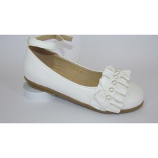 DoReMi 1853-М белые туфельки с бусинками девочке 