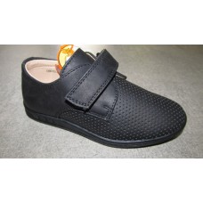 Skazka R868533582 школьные черные туфли с перфорацией на липучке кожа